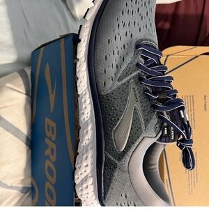 Brooks glycerin 16